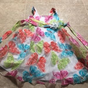 Girls dress.